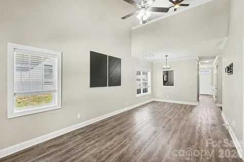 1079 Laurel Lane Gastonia NC 28054