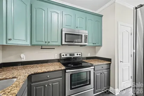 1079 Laurel Lane Gastonia NC 28054
