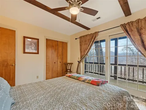 415 Treetop Lane Waynesville NC 28785