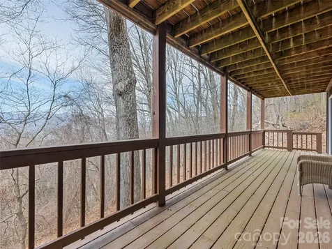 415 Treetop Lane Waynesville NC 28785
