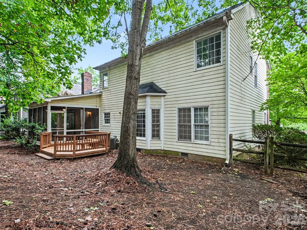 6401 Morningsong Lane Charlotte NC 28269