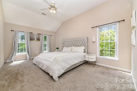 6401 Morningsong Lane Charlotte NC 28269