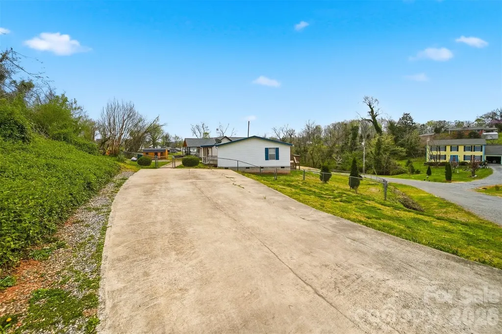 315 W Mcdowell Street Morganton NC 28655