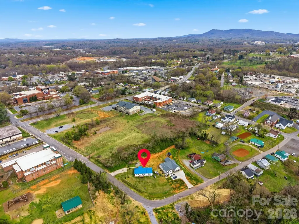315 W Mcdowell Street Morganton NC 28655