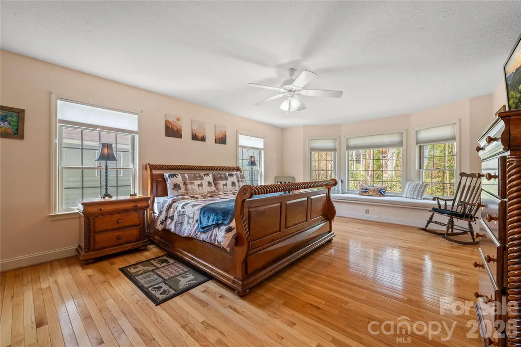 60 Rolling Lane Maggie Valley NC 28751