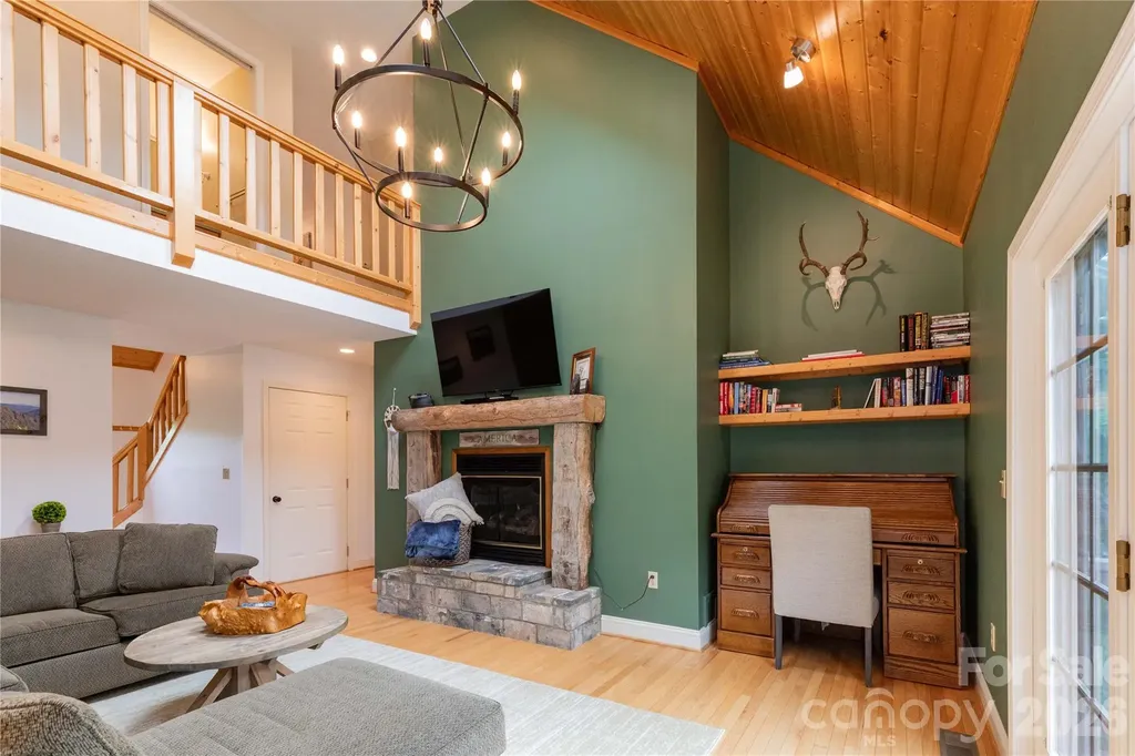 60 Rolling Lane Maggie Valley NC 28751