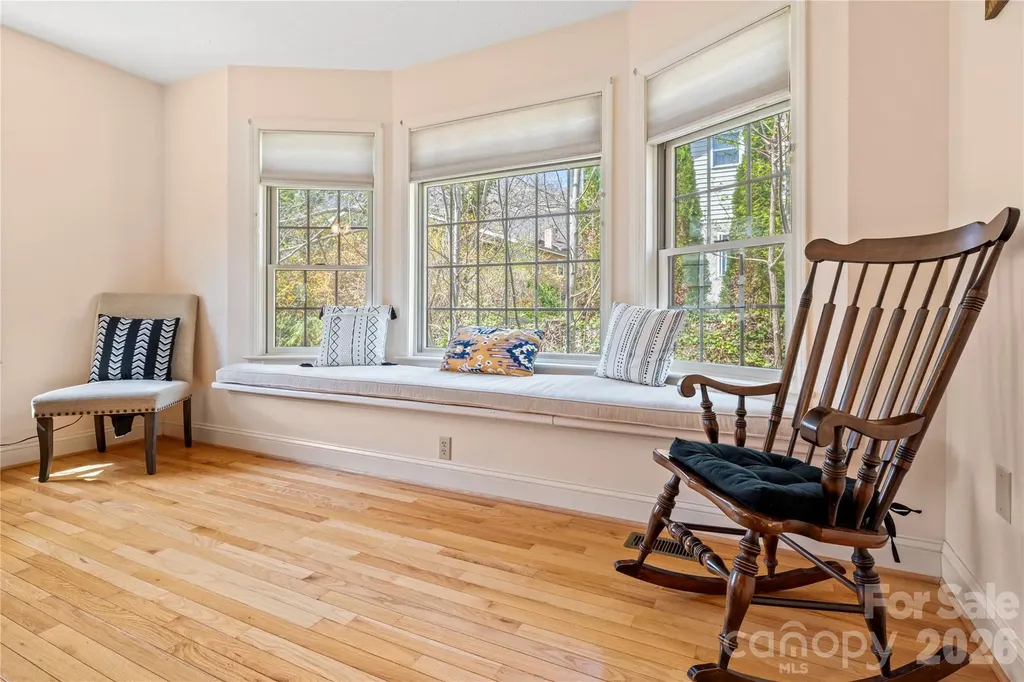 60 Rolling Lane Maggie Valley NC 28751