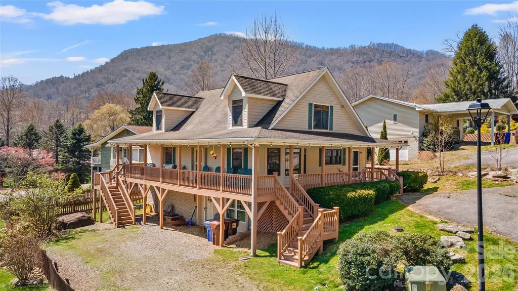 60 Rolling Lane Maggie Valley NC 28751