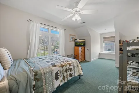 60 Rolling Lane Maggie Valley NC 28751