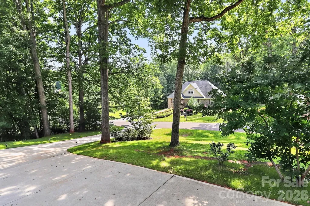 14921 August Lane Charlotte NC 28227