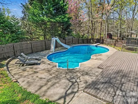 1560 Chatham Court NW Concord NC 28027