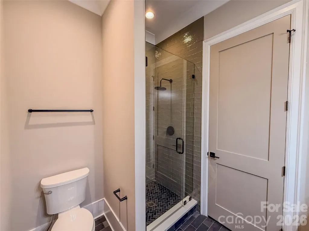 4822 Walker Road Charlotte NC 28211
