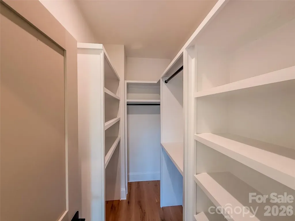 4822 Walker Road Charlotte NC 28211