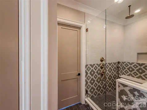 4822 Walker Road Charlotte NC 28211