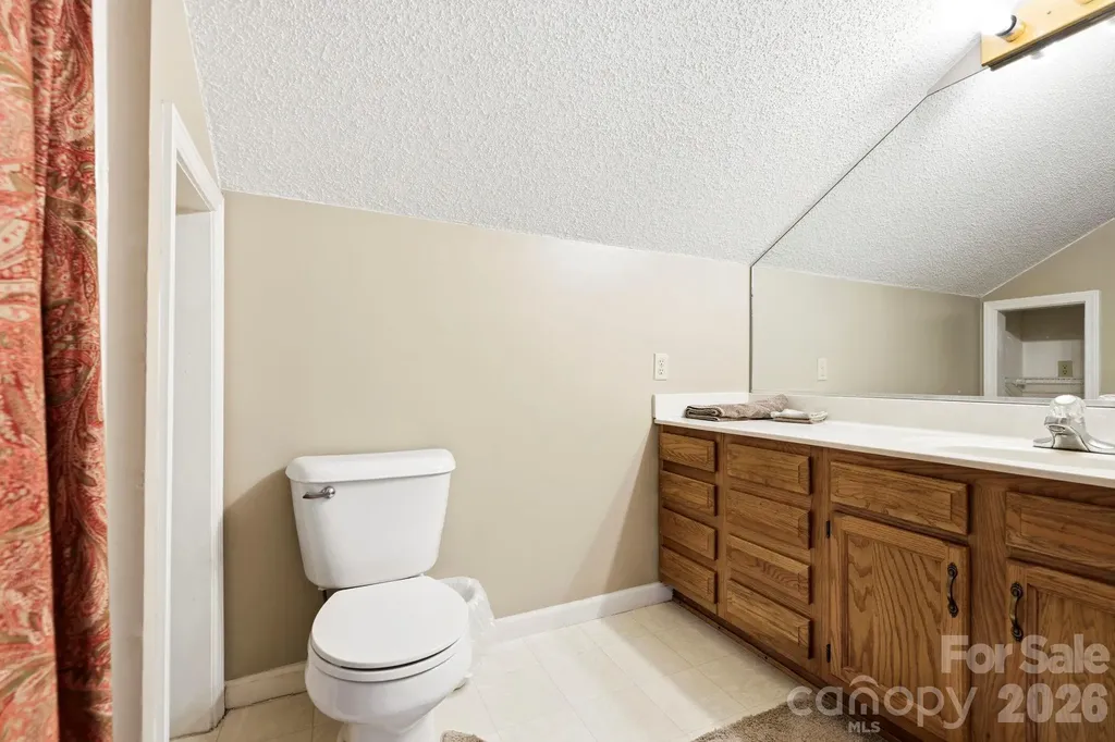 1489 Round Mountain Road Brevard NC 28712