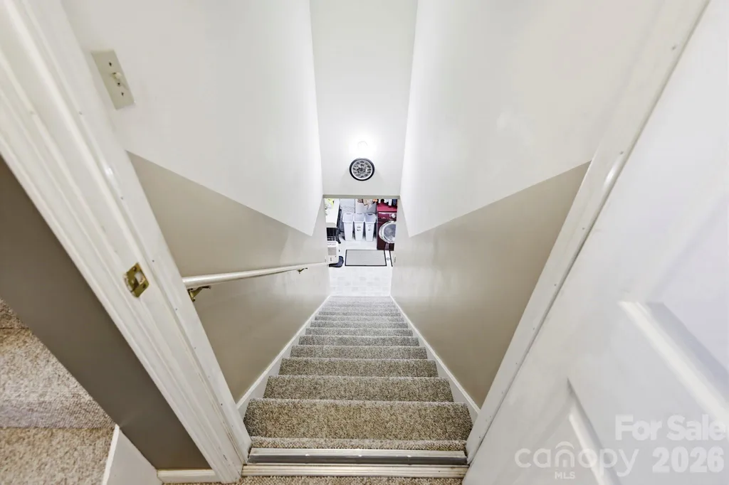 1489 Round Mountain Road Brevard NC 28712
