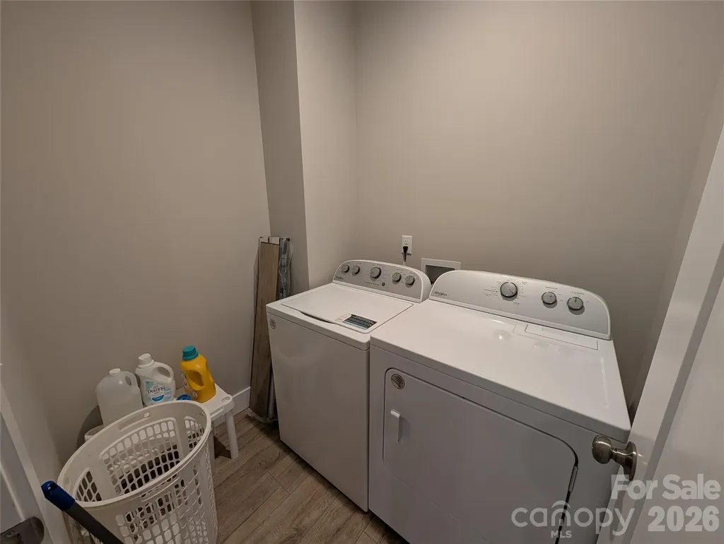 386 Sunset Drive Mill Spring NC 28756
