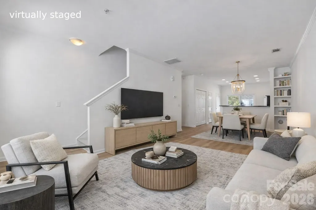 1127 Ilana Court Charlotte NC 28204