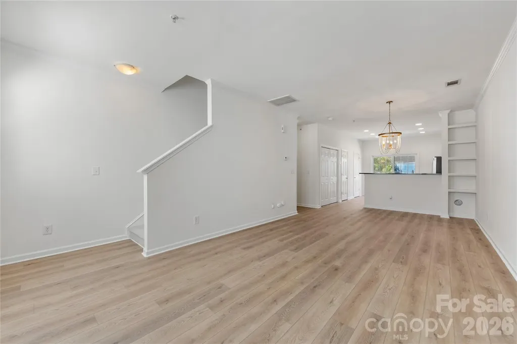 1127 Ilana Court Charlotte NC 28204