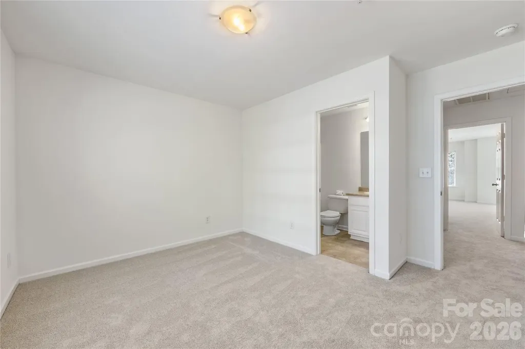 1127 Ilana Court Charlotte NC 28204