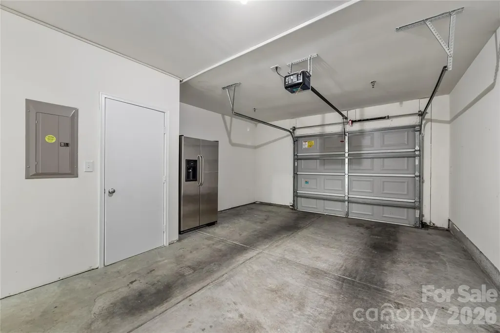 1127 Ilana Court Charlotte NC 28204