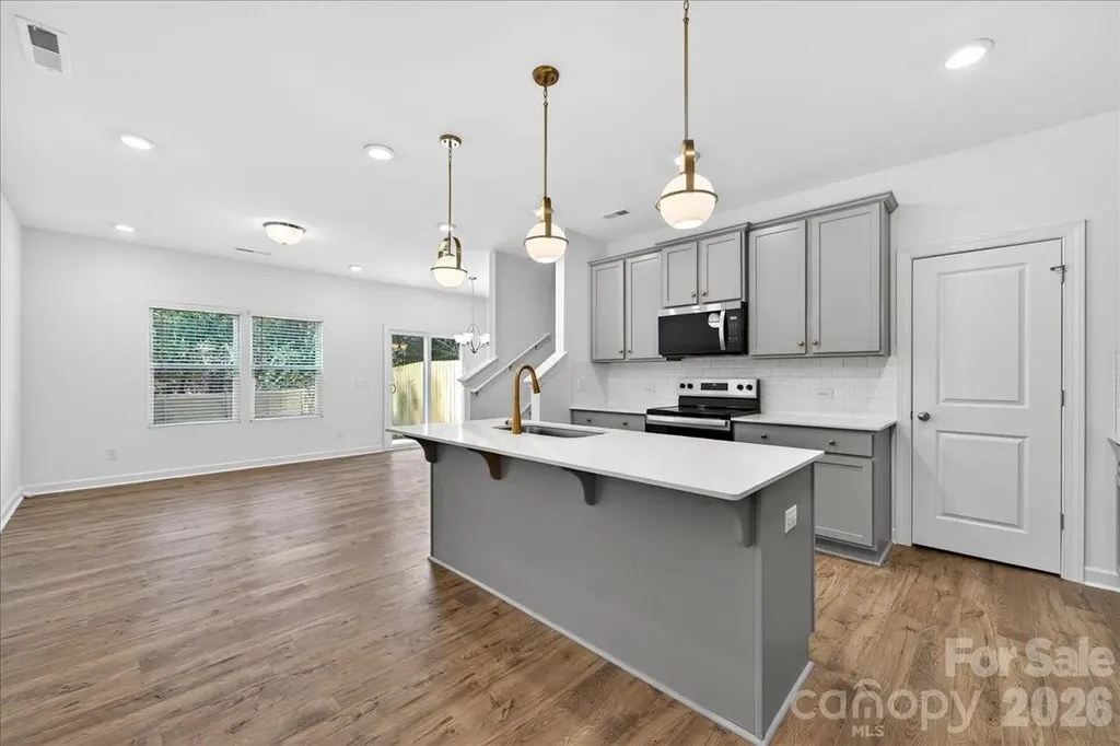1432 Anderson Street Charlotte NC 28205