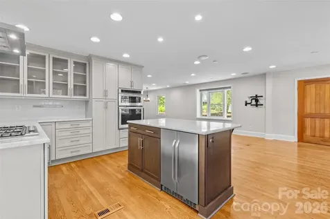 2800 Georgia Avenue Charlotte NC 28205