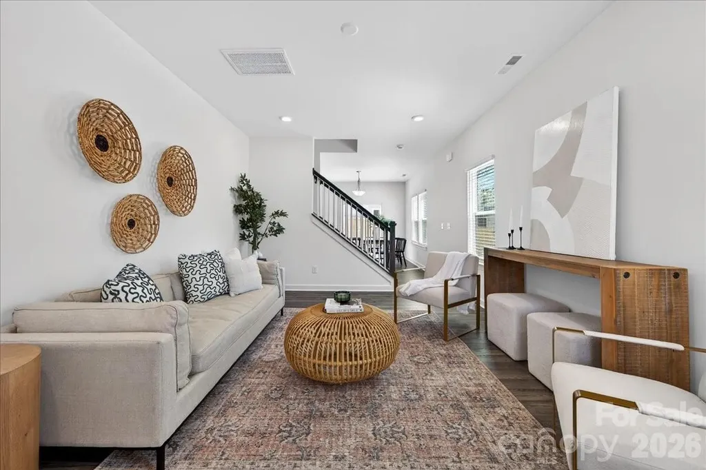 2032 Mandarin Boulevard Charlotte NC 28205