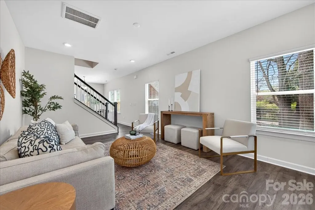 2032 Mandarin Boulevard Charlotte NC 28205