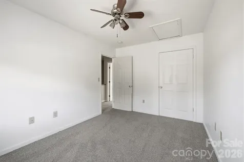 5406 Winding Oak Drive Hickory NC 28602