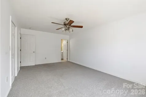 5406 Winding Oak Drive Hickory NC 28602