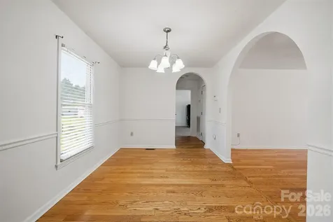 5406 Winding Oak Drive Hickory NC 28602