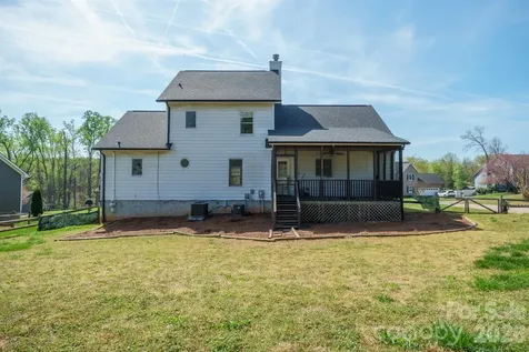 5406 Winding Oak Drive Hickory NC 28602