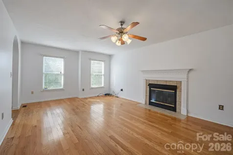 5406 Winding Oak Drive Hickory NC 28602
