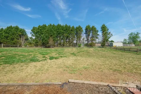 5406 Winding Oak Drive Hickory NC 28602