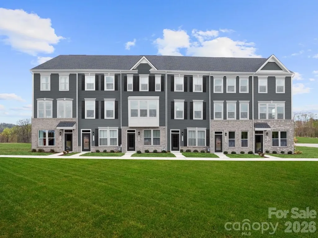 9906 Mallard Creek Road Charlotte NC 28262