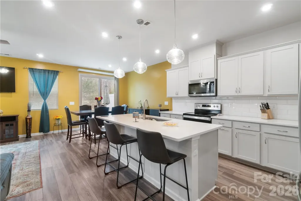 8032 Overmeadow Lane Charlotte NC 28269