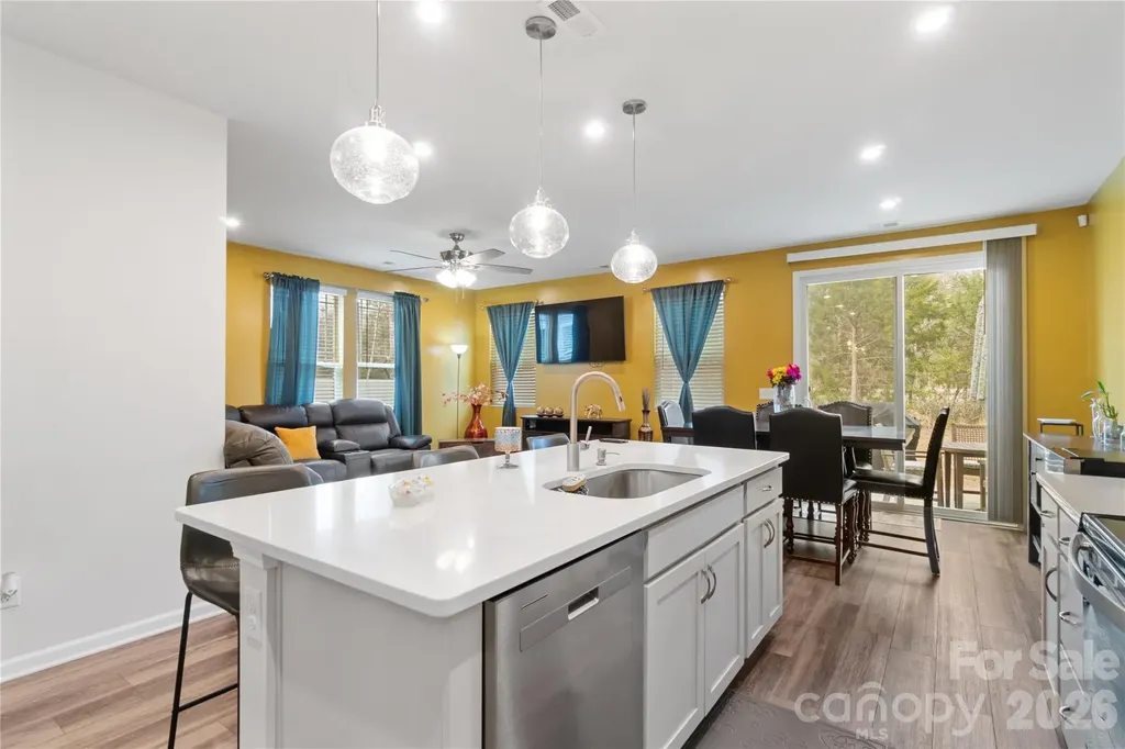 8032 Overmeadow Lane Charlotte NC 28269