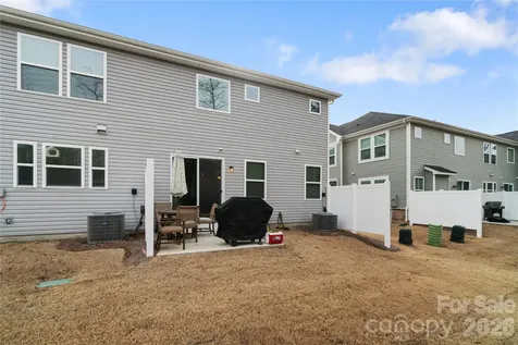 8032 Overmeadow Lane Charlotte NC 28269