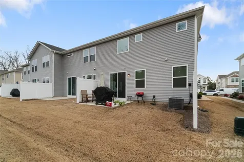 8032 Overmeadow Lane Charlotte NC 28269