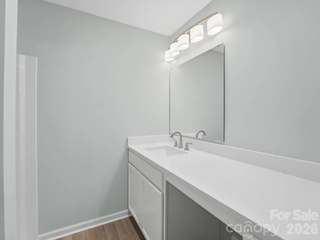 814 Twin Oaks Road Davidson NC 28036