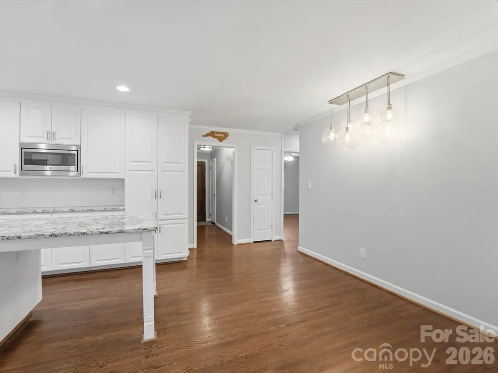814 Twin Oaks Road Davidson NC 28036