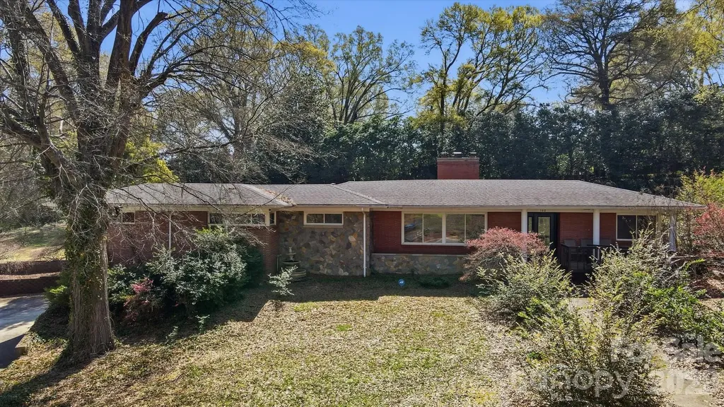 160 Glendale Avenue SE Concord NC 28025