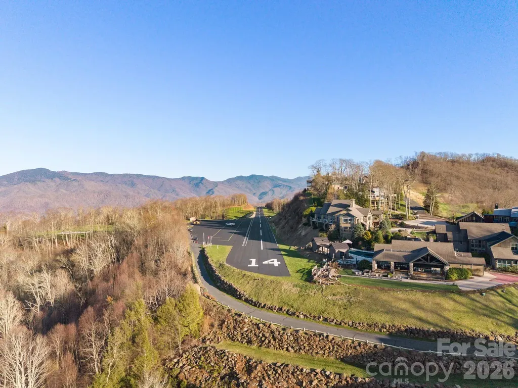 296 Austin Mountain Drive Burnsville NC 28714