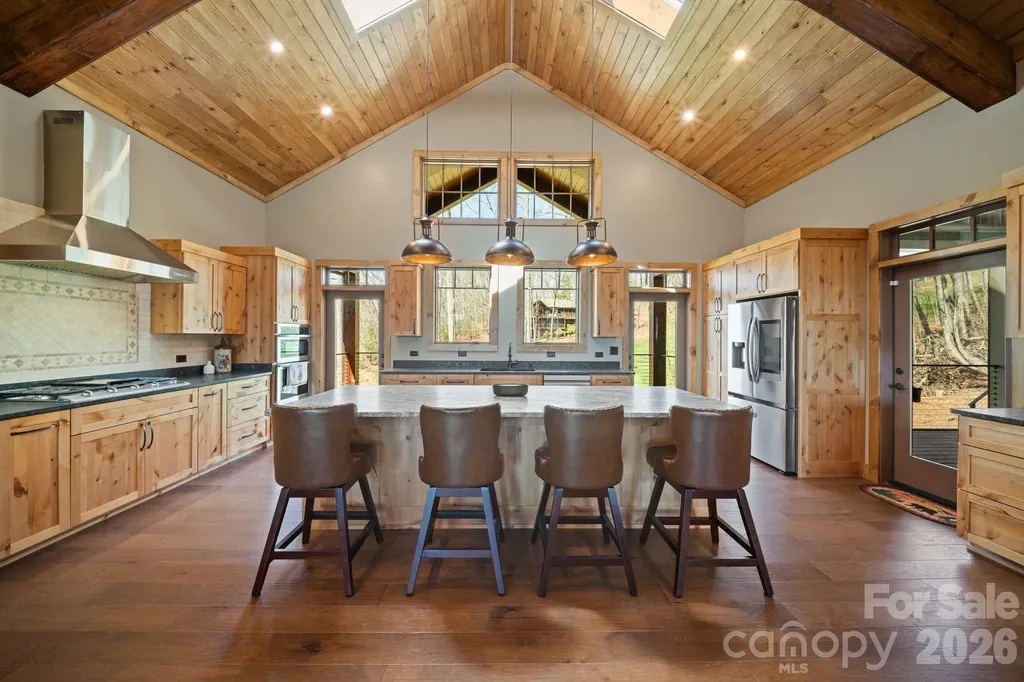 296 Austin Mountain Drive Burnsville NC 28714