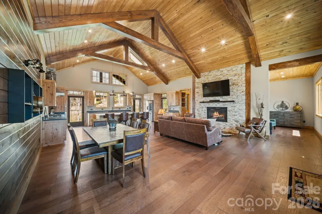 296 Austin Mountain Drive Burnsville NC 28714