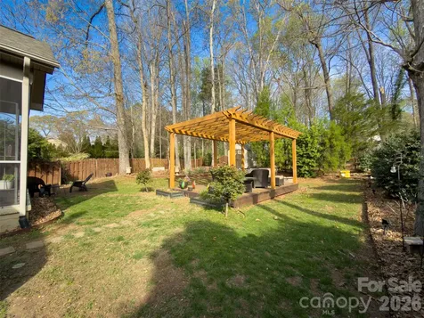 11824 Springpoint Lane Charlotte NC 28278