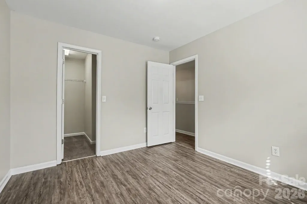 911 Valley Ridge Road Charlotte NC 28214
