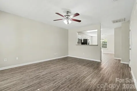911 Valley Ridge Road Charlotte NC 28214