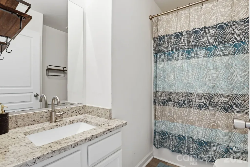 2814 Avalon Loop Road Charlotte NC 28269